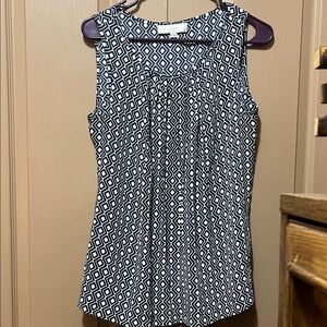 Geometric Black and White Sleeveless Top